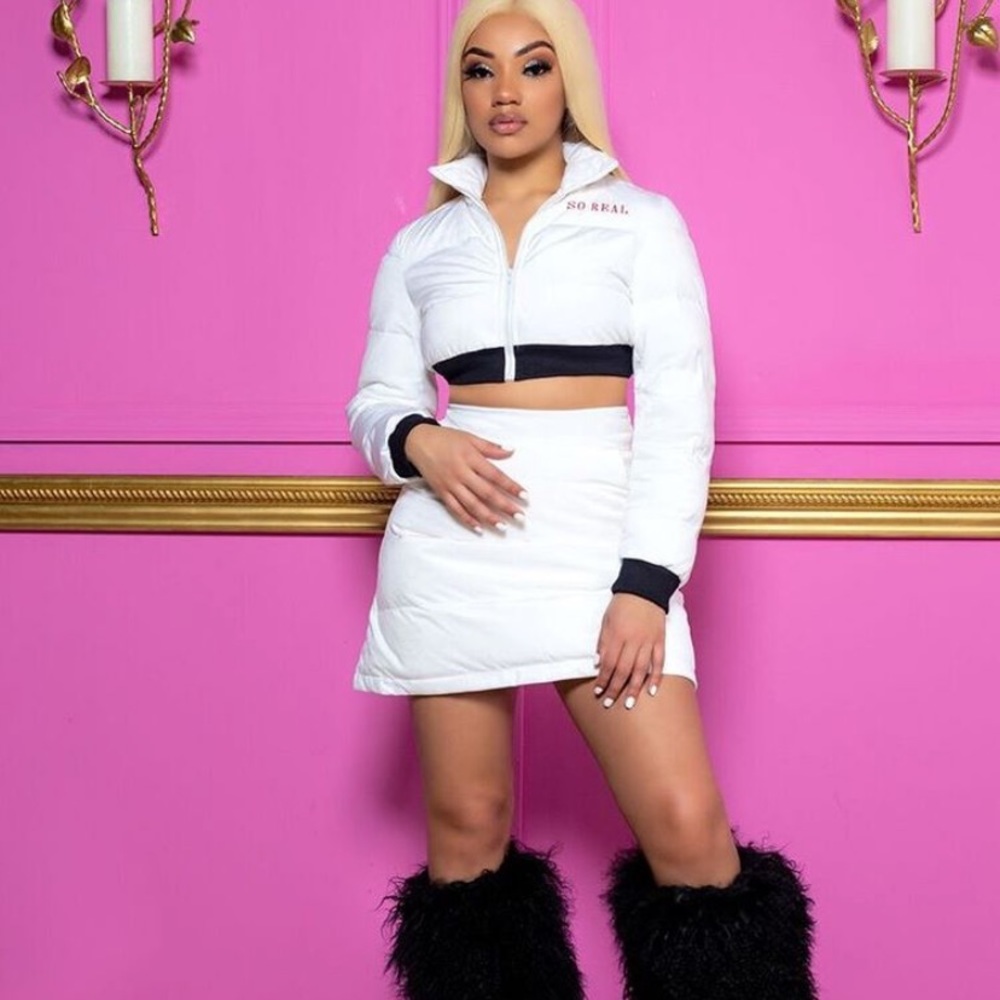 GSUWoo ShopSoReal White soft plush skirt